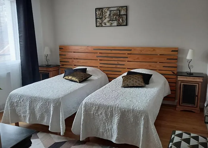 Maison Au Bord De L'eau